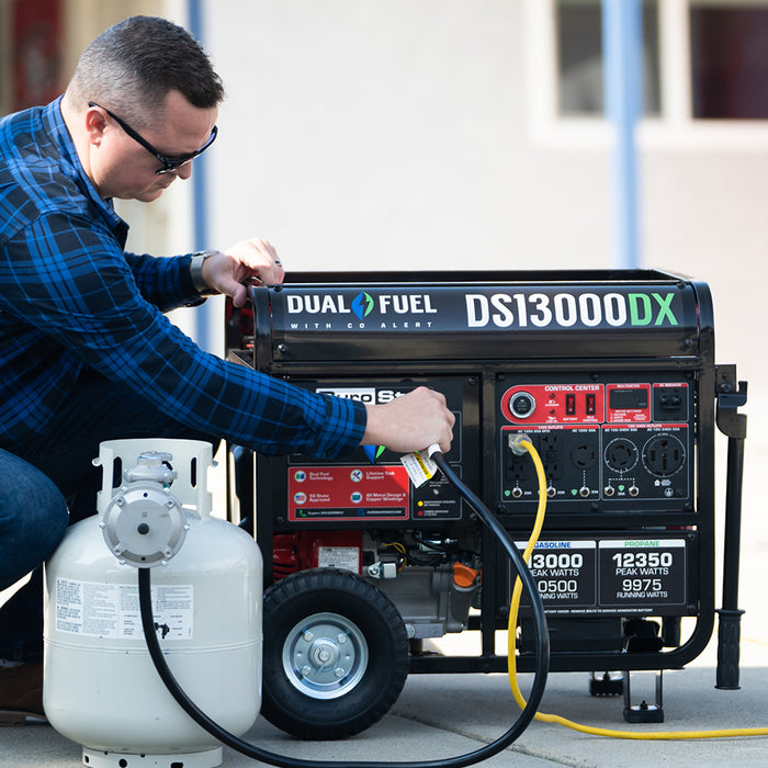 DuroStar DS13000DX 13,000W/10,500W 500cc Electric Start Dual Fuel Portable Generator w/ CO Alert